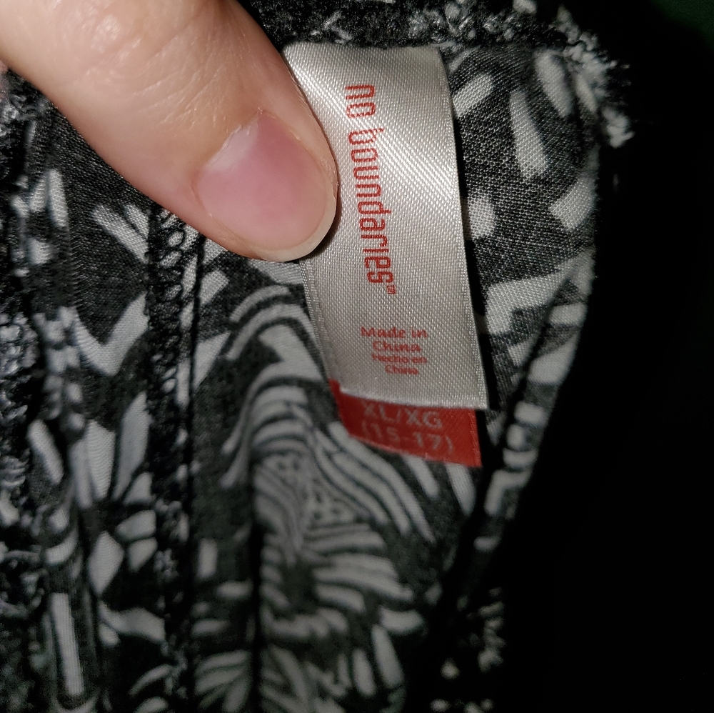 Comfortable pull string Boho pants - Picture 5 of 5